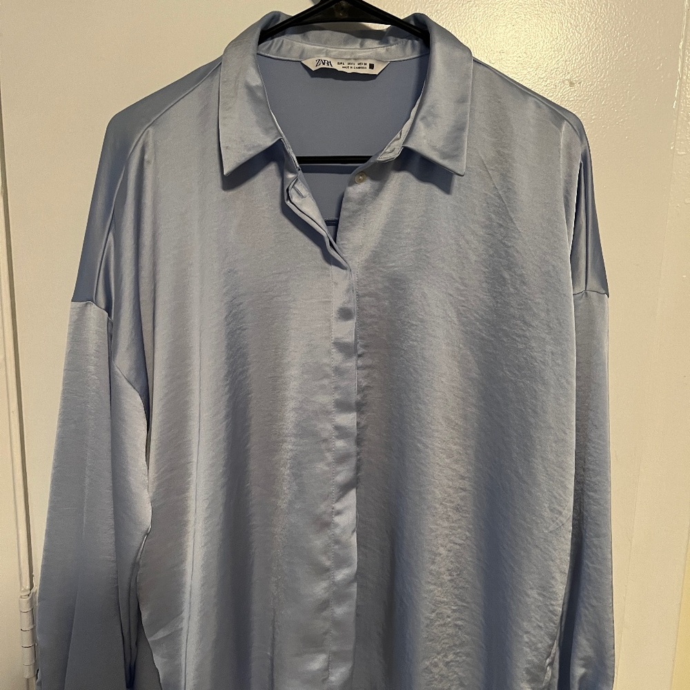 ZARA Button up top L